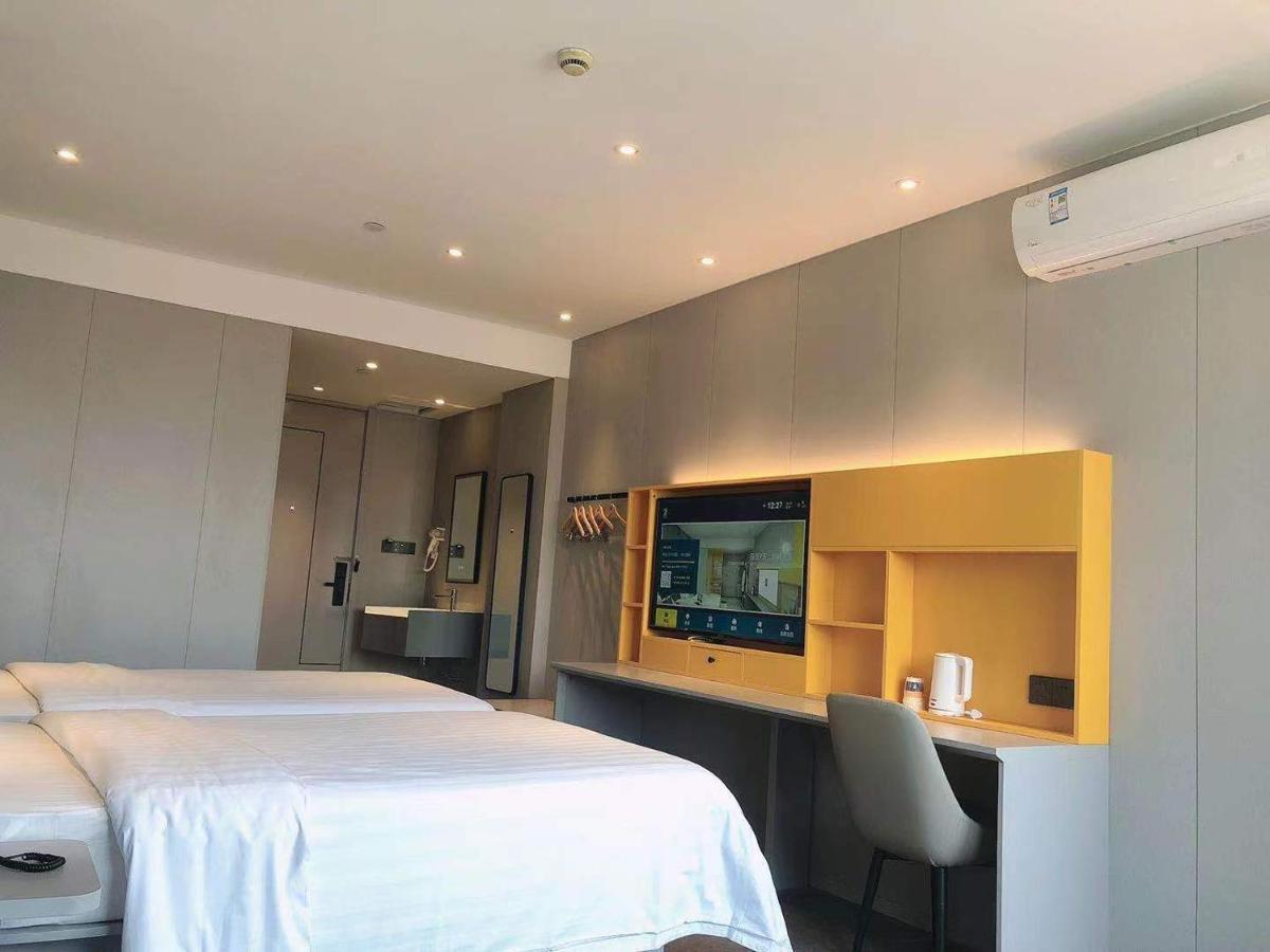 7Days Inn Shanghai Yichuan Road ภายนอก รูปภาพ