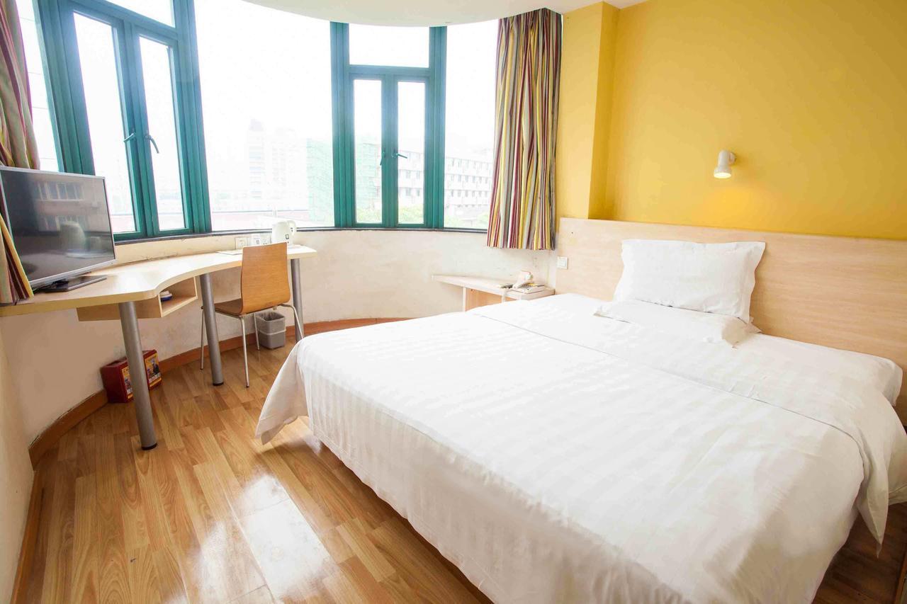 7Days Inn Shanghai Yichuan Road ภายนอก รูปภาพ