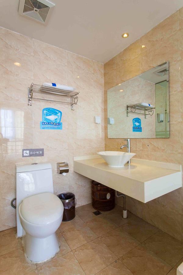 7Days Inn Shanghai Yichuan Road ภายนอก รูปภาพ