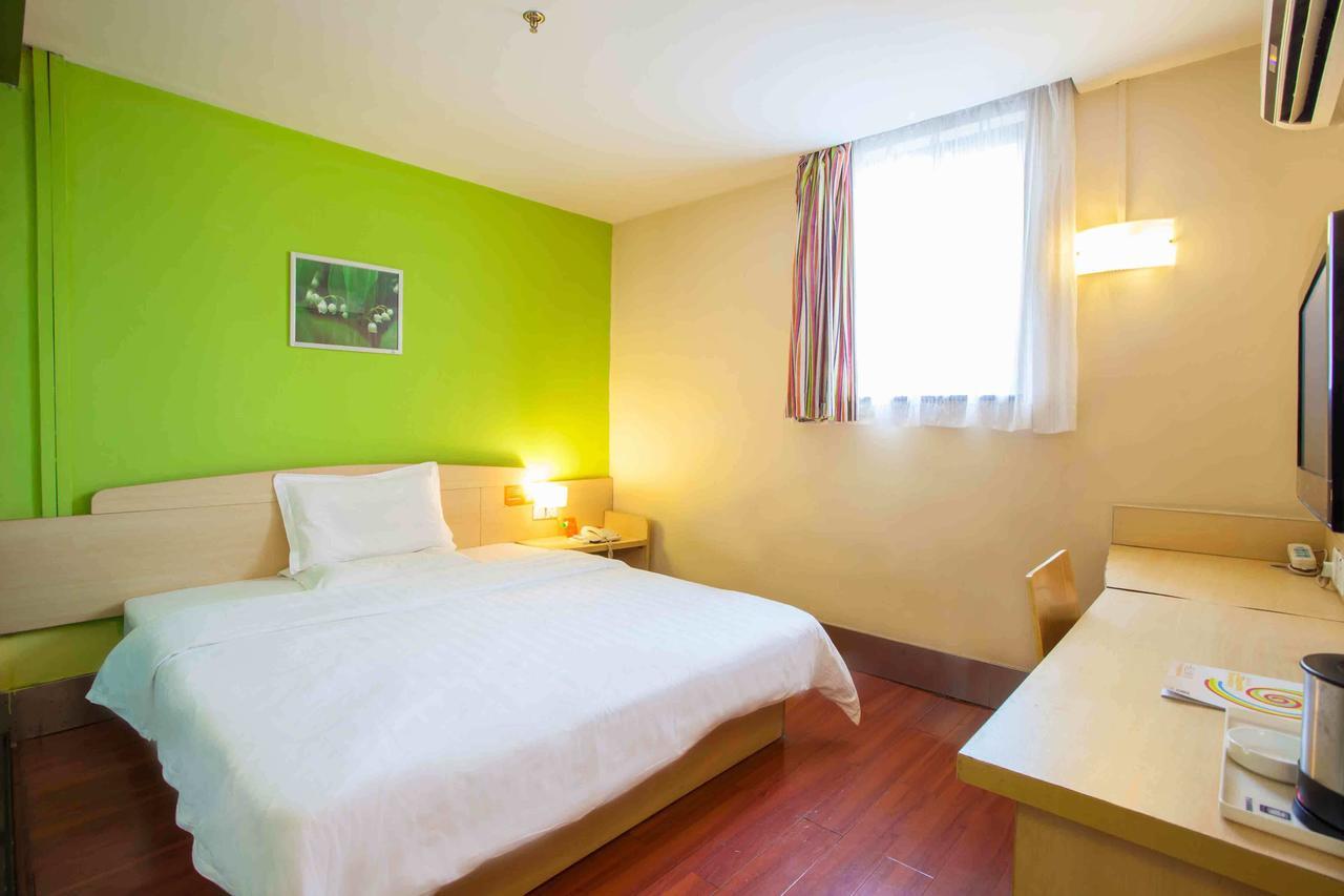 7Days Inn Shanghai Yichuan Road ภายนอก รูปภาพ