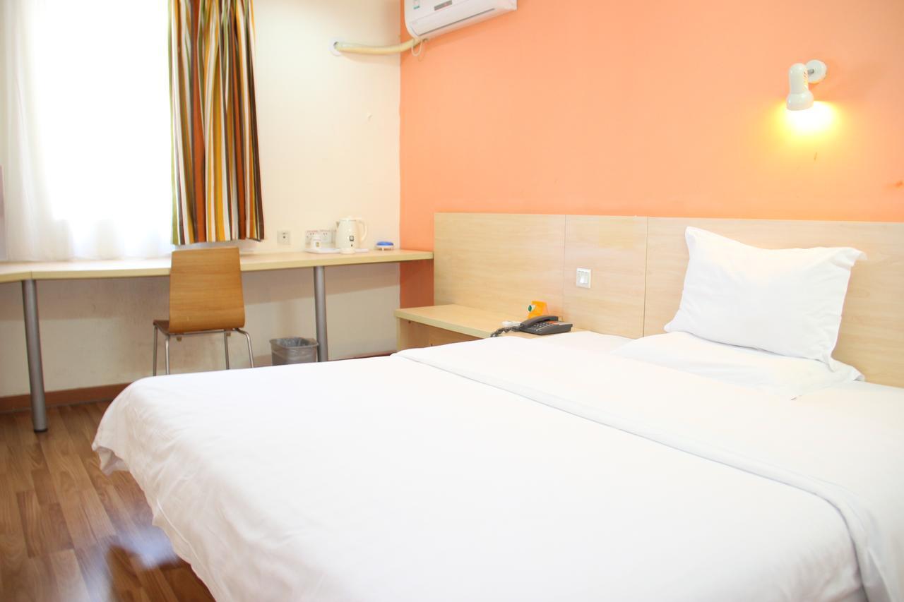 7Days Inn Shanghai Yichuan Road ภายนอก รูปภาพ