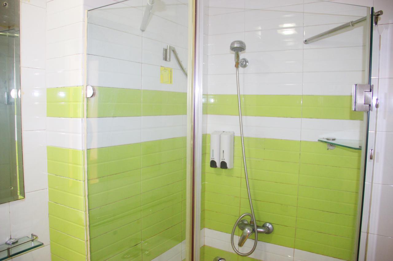 7Days Inn Shanghai Yichuan Road ภายนอก รูปภาพ